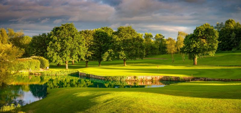 The beautiful scene at Dainton Park Golf Club