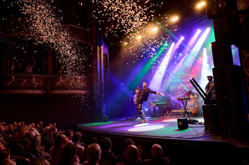 Coldplay’s greatest hits take centre stage in Torquay