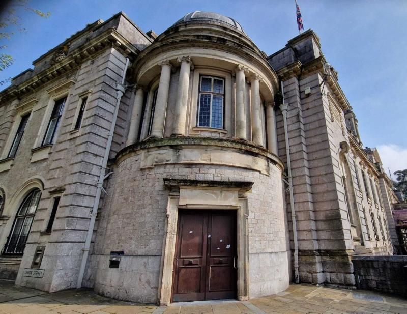 Torquay Town Hall Picture Guy Henderson LDRS.