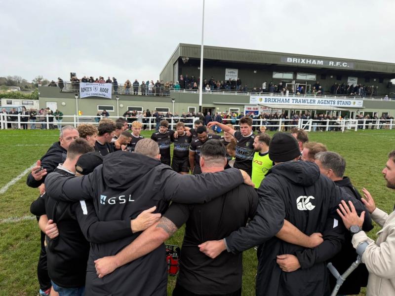 The Brixham RFC huddle