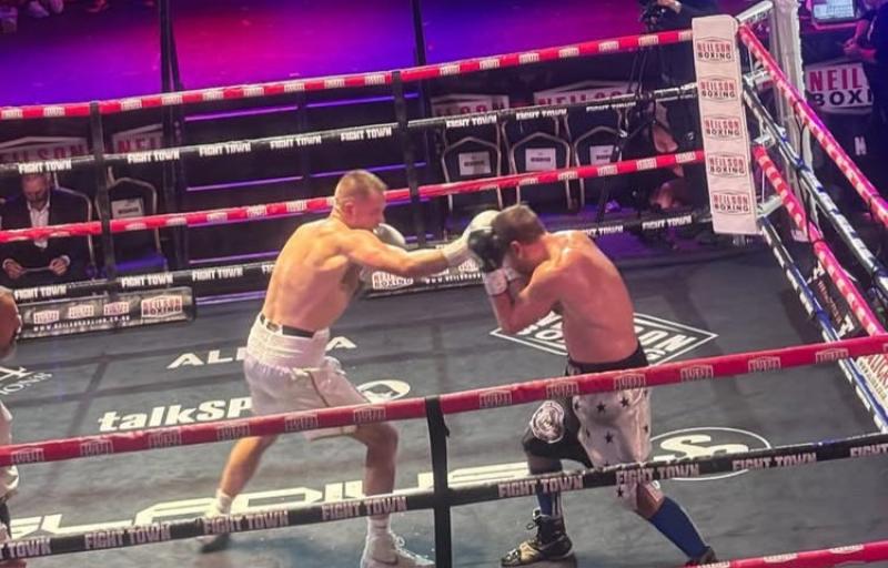 Billy Stanbury boxing to victory