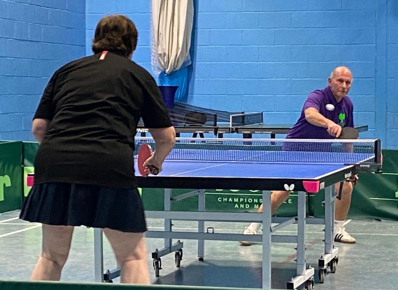 Jackie Whitehorn (NA Kestrels) v Ivor Copley (NA Harriers)