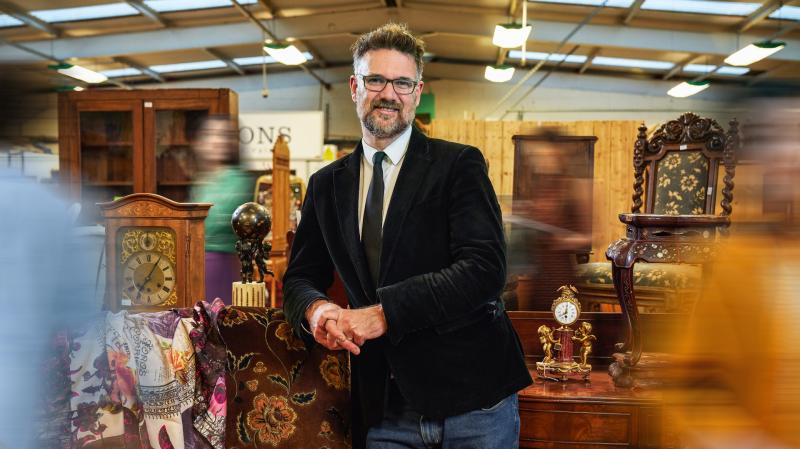 Charles Hanson credit Curve Media