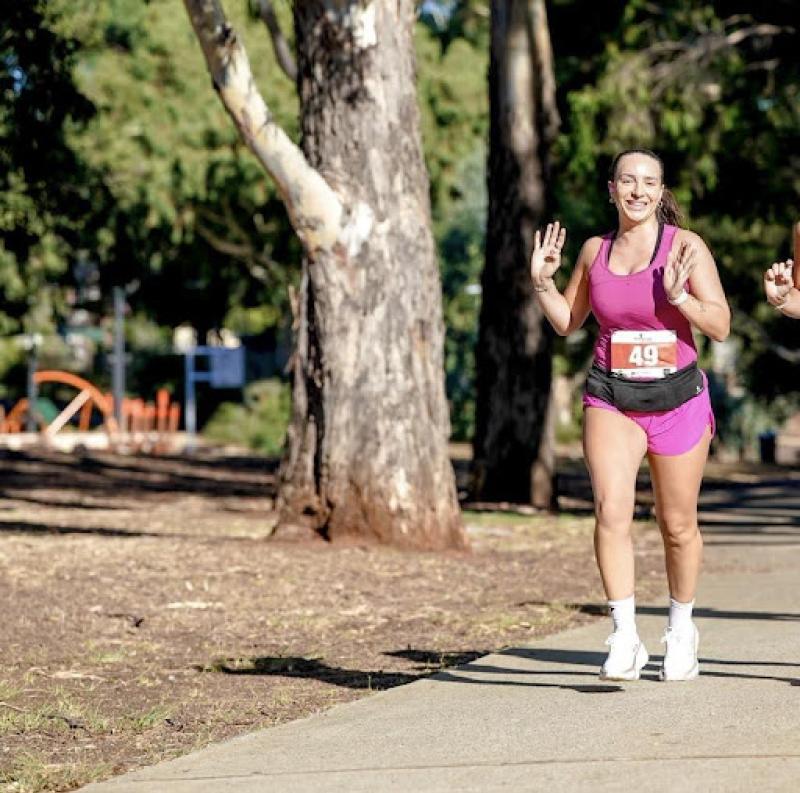 &lsquo;Inspires me to keep going&rsquo; - Exeter sister&rsquo;s London Marathon for 'life-changing' charity
