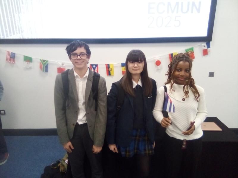 Exeter students debate climate change at Model UN conference