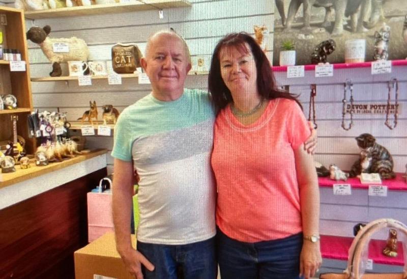 Fleet Street welcomes Mandy's Gift Shop - an addition to popular Guitar Man Torbay