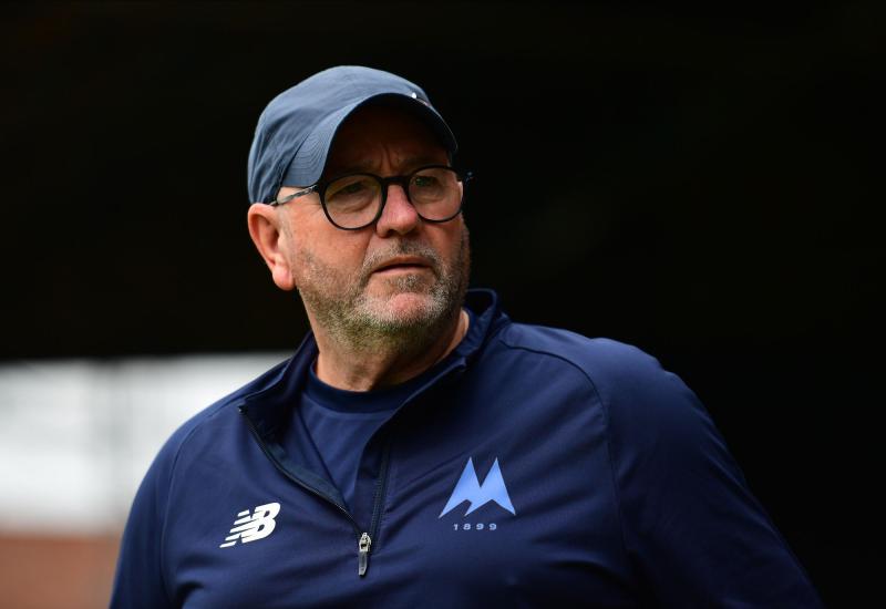 Gaffer urges Torquay United squad not to 'sink' as they face crowd of 10,000 at Wrexham