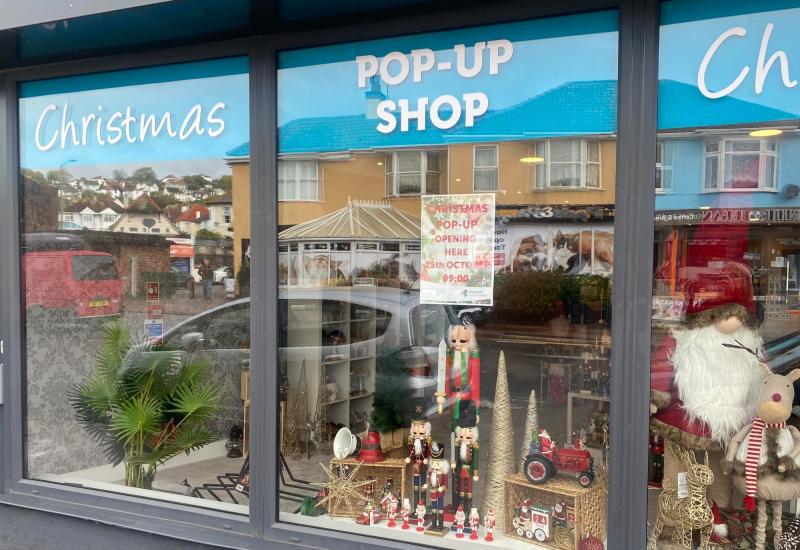 Jingle all the way to Rowcroft&rsquo;s new Christmas shop in Paignton