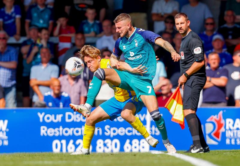 Torquay United bolster attack with signing of winger Jack Stobbs