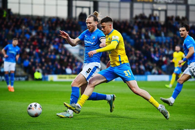 Victory for Torquay United will set up nerve-shredding final day against Wrexham