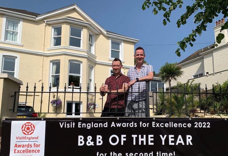 Jim Parker Andy and Julian sell The 25 but leave with vote of