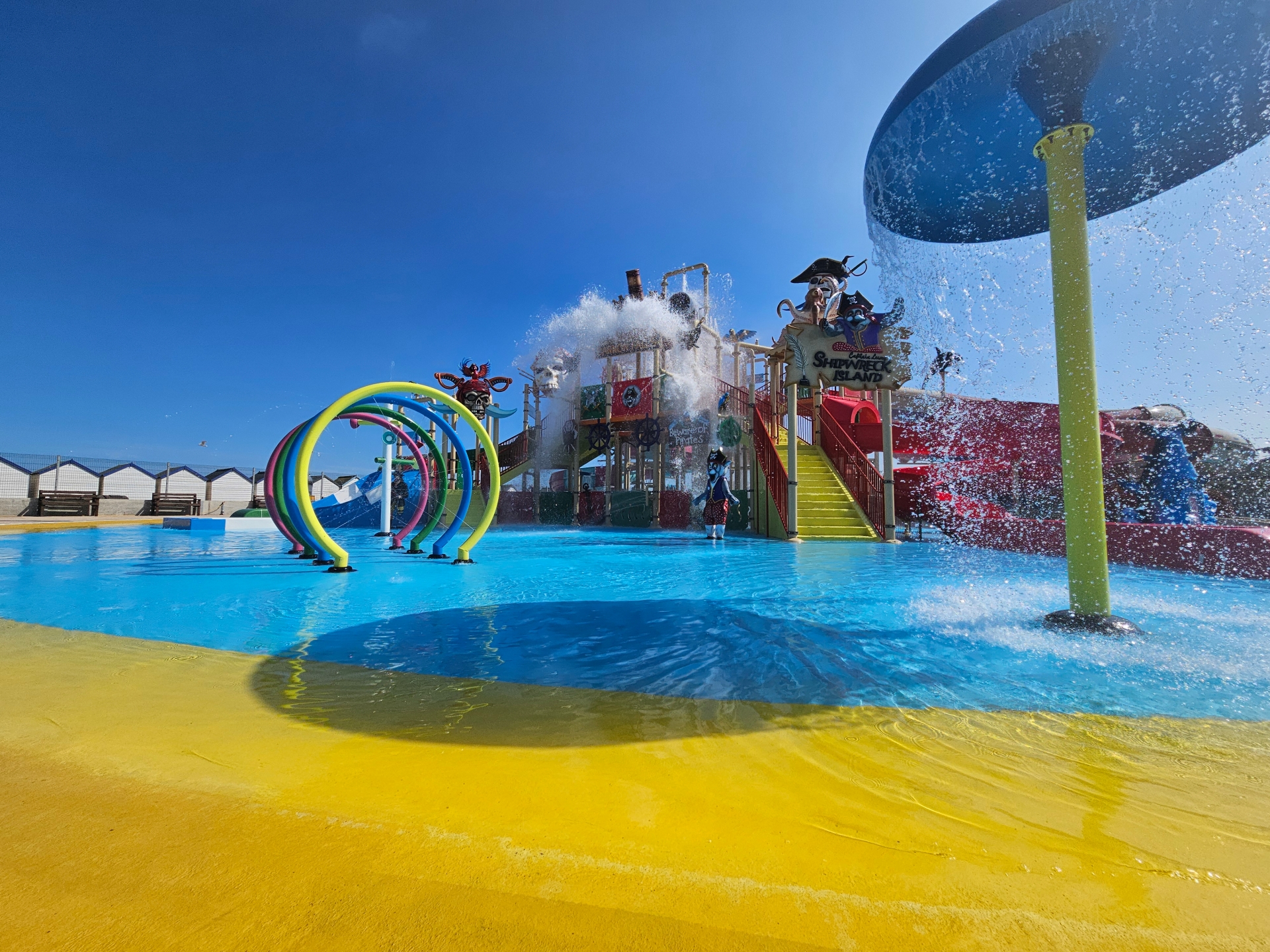Shipwreck Island Pic Lemur Attractions