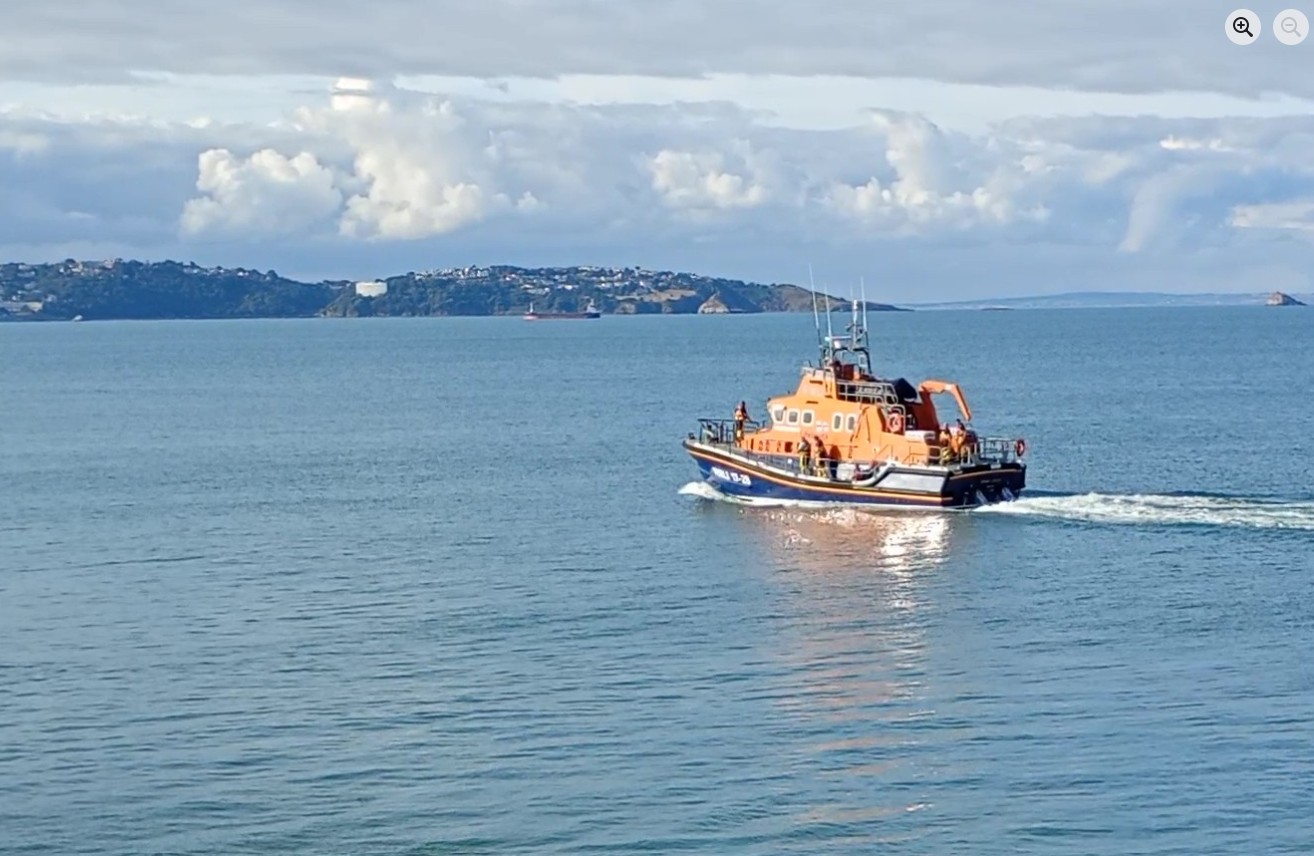 torbay lifeboat on a call-out