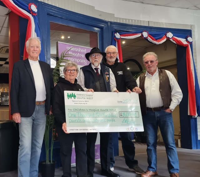 Lionel Digby - Lyceum Theatre Life's Journey show musicians and theatre volunteers with the cheque for the Children's Hospice SW