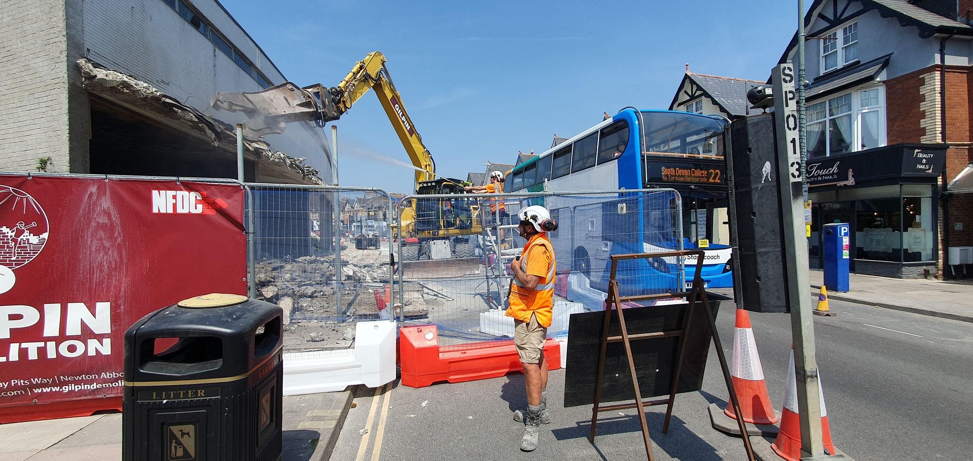 The heavy machinery moves in to demolish Crossways, Paignton. Credit: Guy Henderson